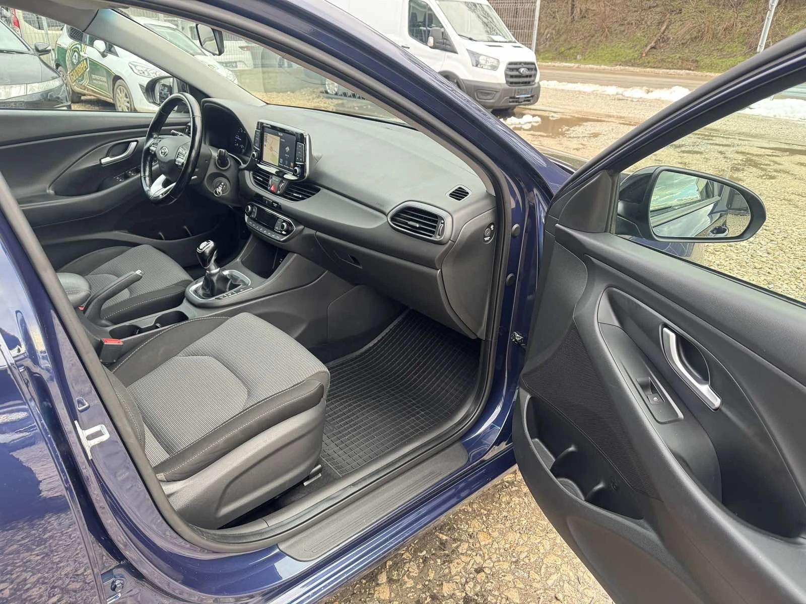 Hyundai I30 1.6DIESEL* NAVI* FULL* EVRO6 - изображение 8