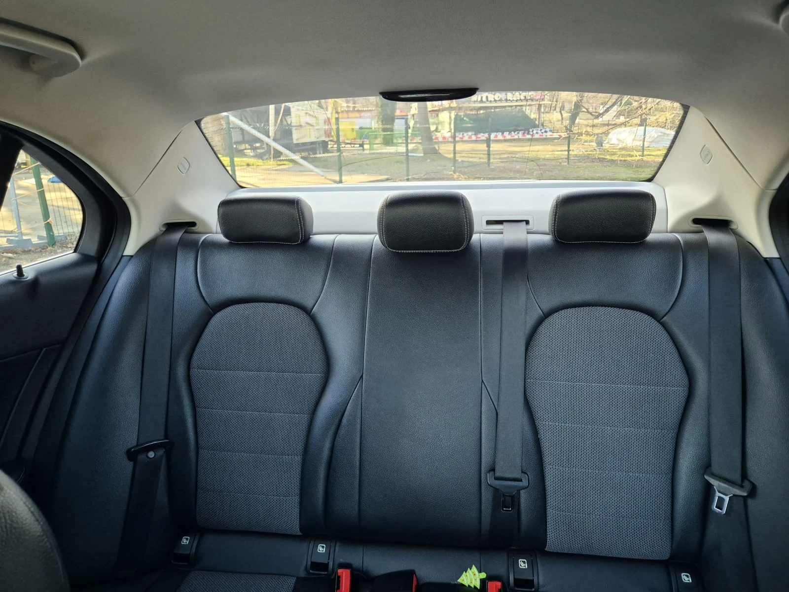 Mercedes-Benz C 220 | Mobile.bg � ����������� 17