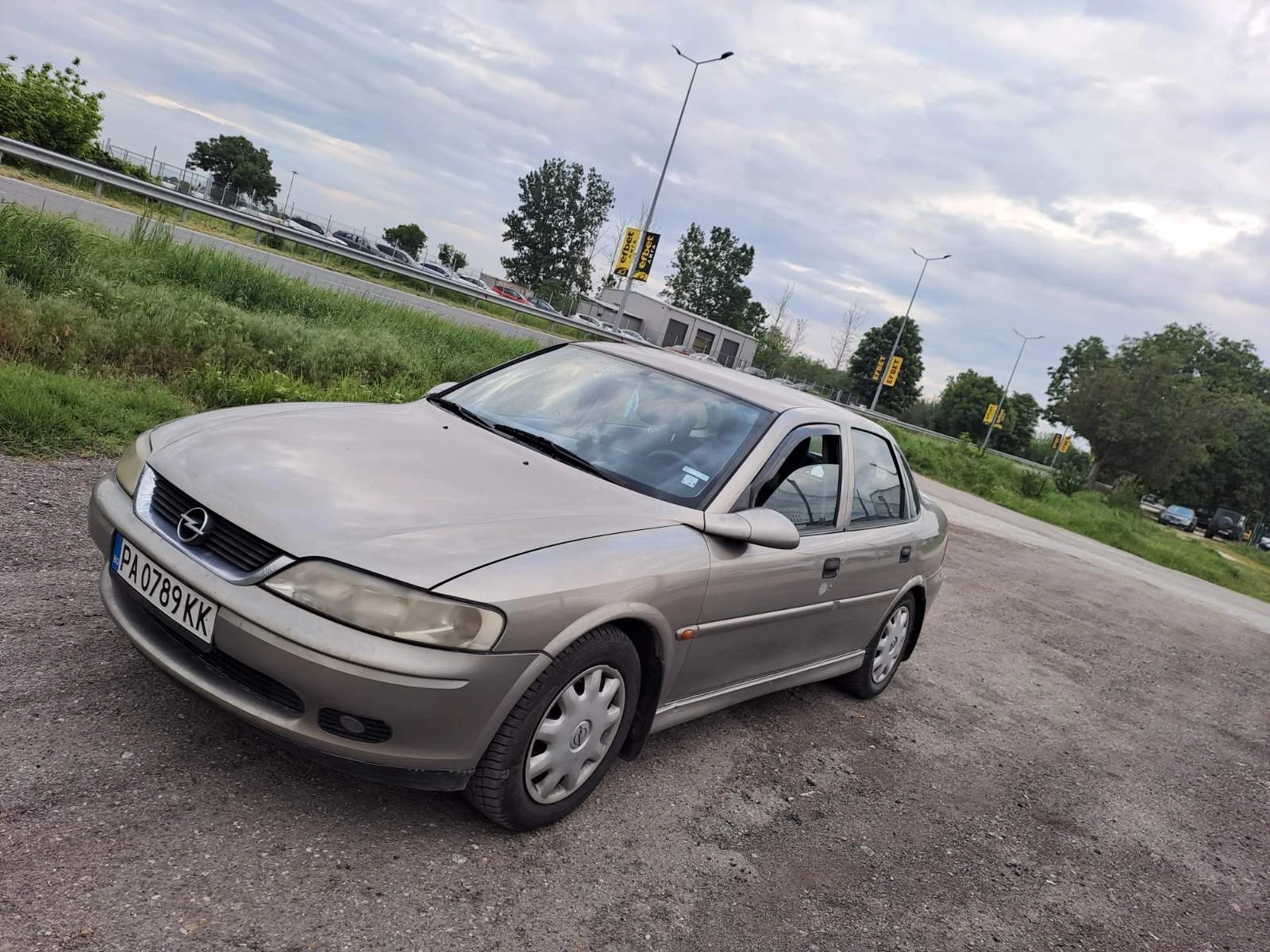 Opel Vectra 2000, снимка 6 - Автомобили и джипове - 53749422