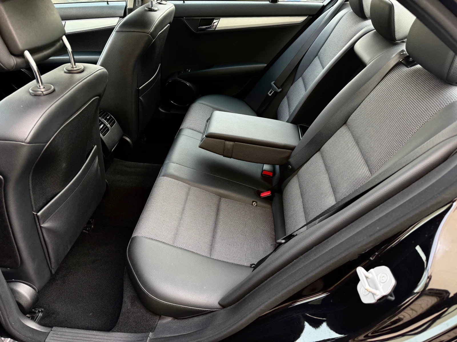 Mercedes-Benz C 220 CDI-AVANGARDE-�������� ��������� | Mobile.bg � ����������� 13