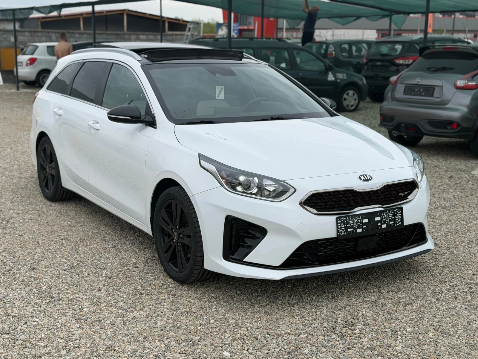 Kia Ceed 1.6d/136hp/GT-Line/NAVI/PABORAMA/