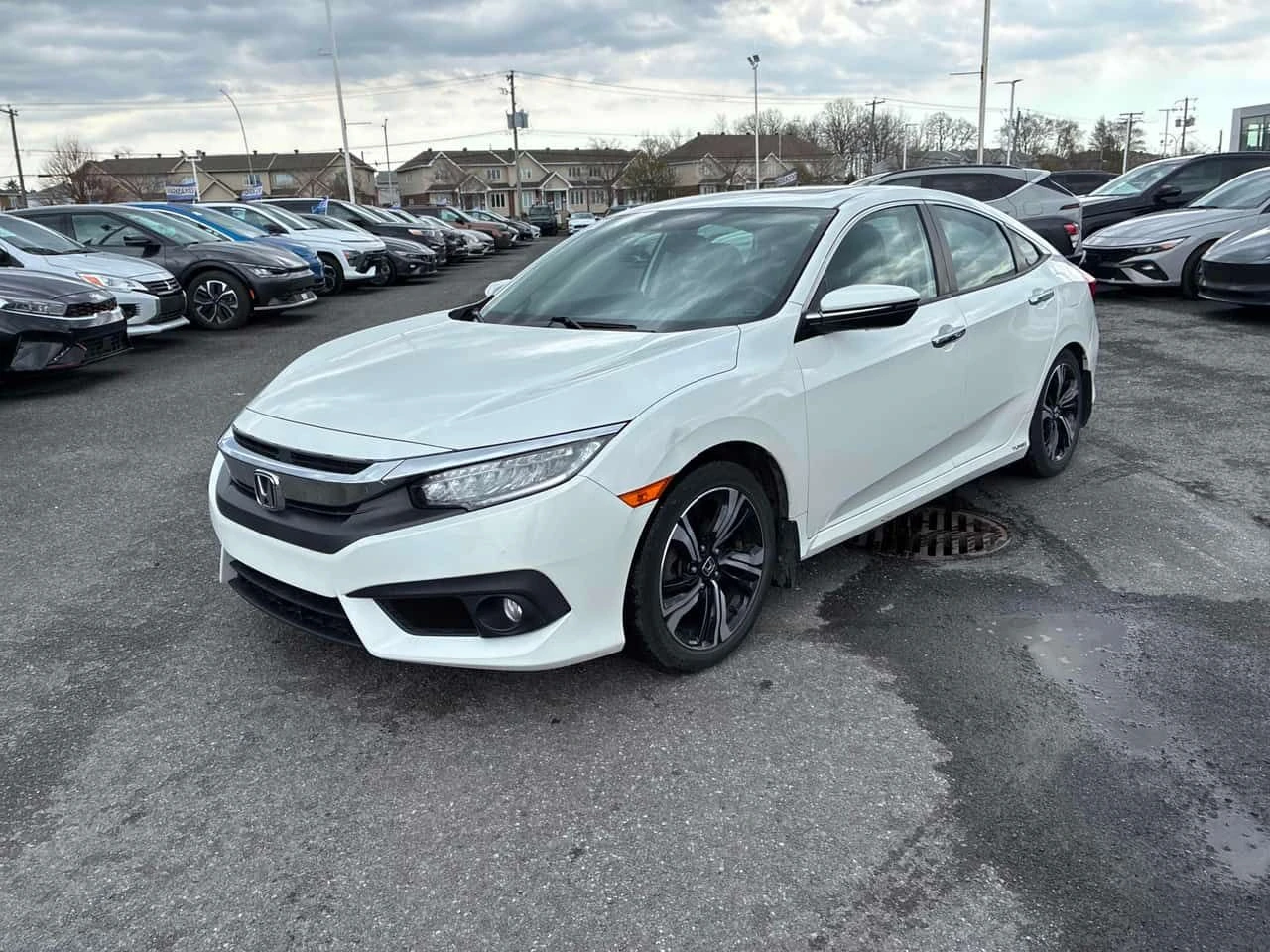 Honda Civic * Touring * ПОДГРЕВ* PANO* KEYLESS* 