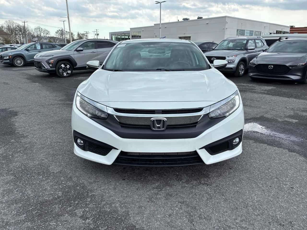 Honda Civic * Touring * ПОДГРЕВ* PANO* KEYLESS* , снимка 6 - Автомобили и джипове - 54442690