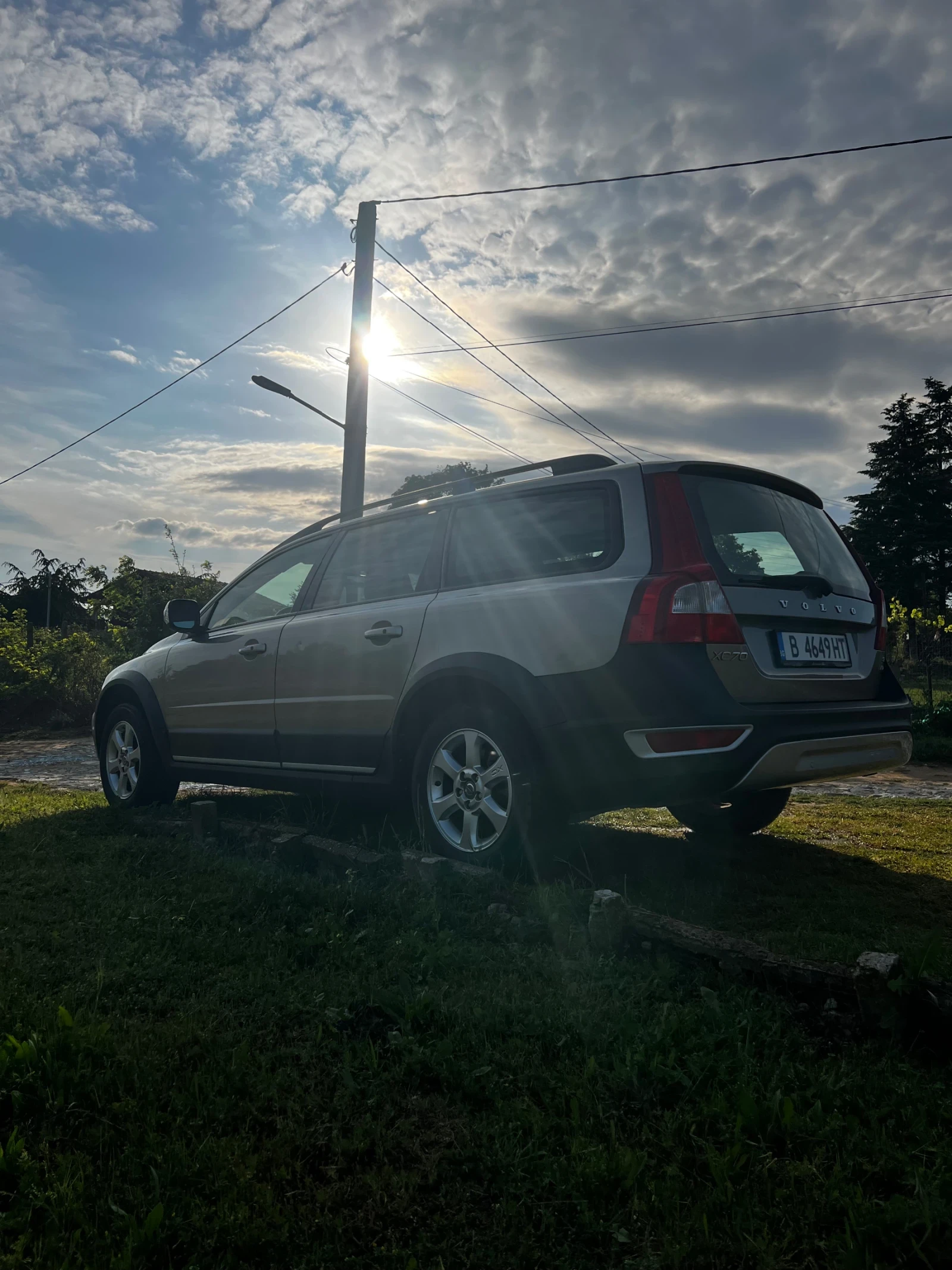 Volvo Xc70, снимка 8 - Автомобили и джипове - 54671807