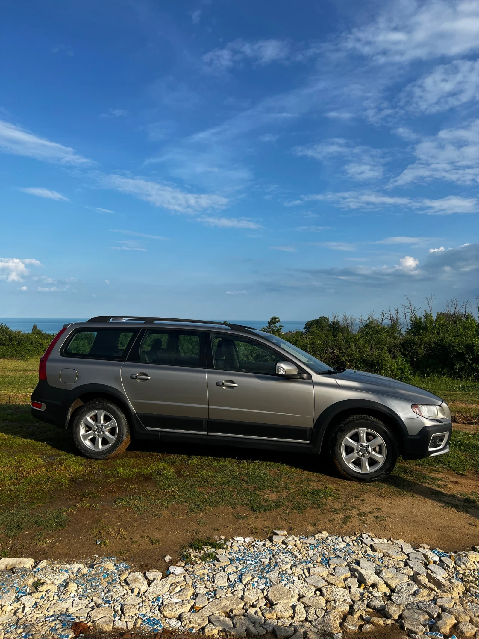 Volvo Xc70, снимка 2 - Автомобили и джипове - 54671807