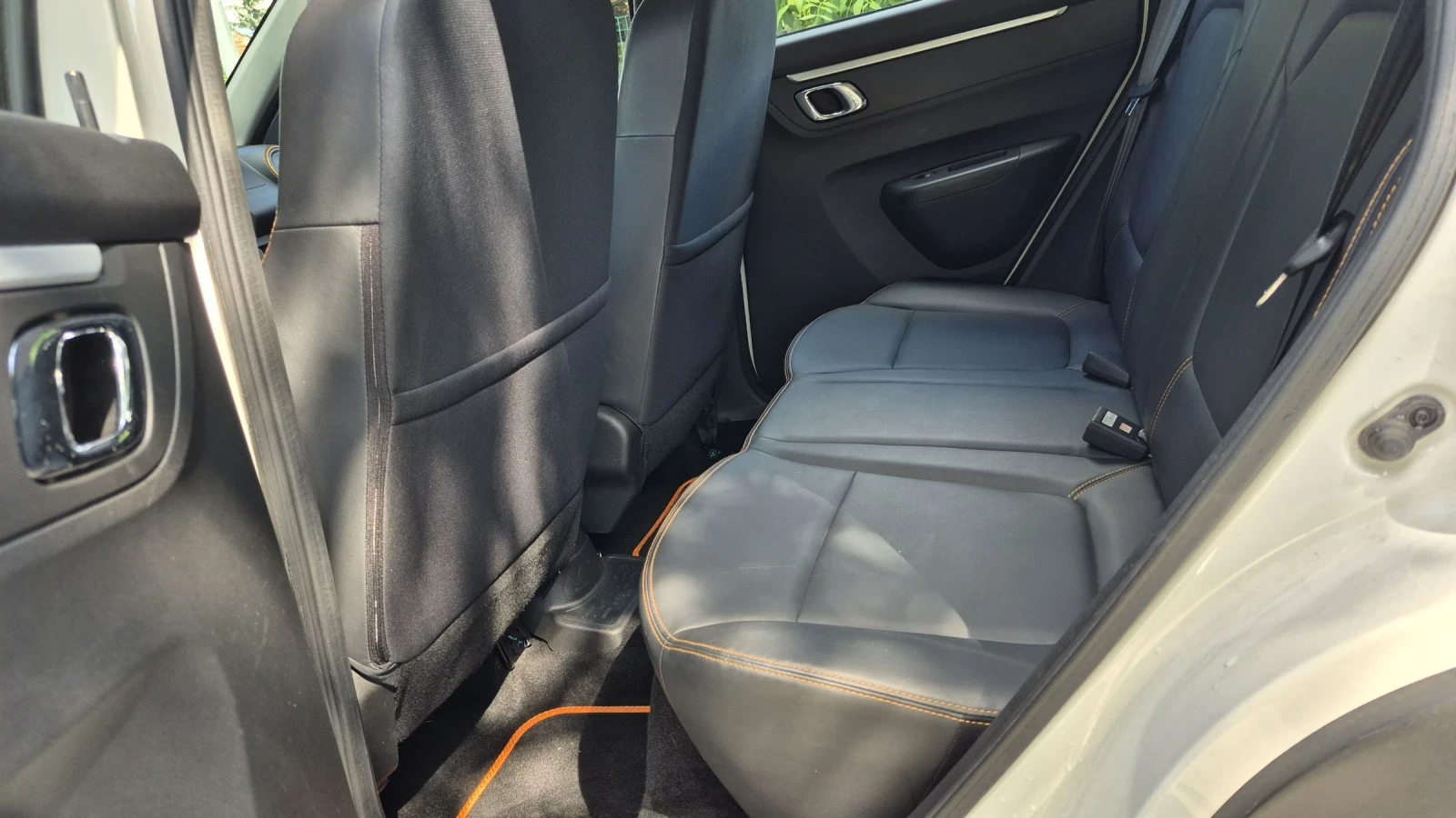 Dacia Spring 33kwh Comfort + + + Като Нов , снимка 11 - Автомобили и джипове - 54915594