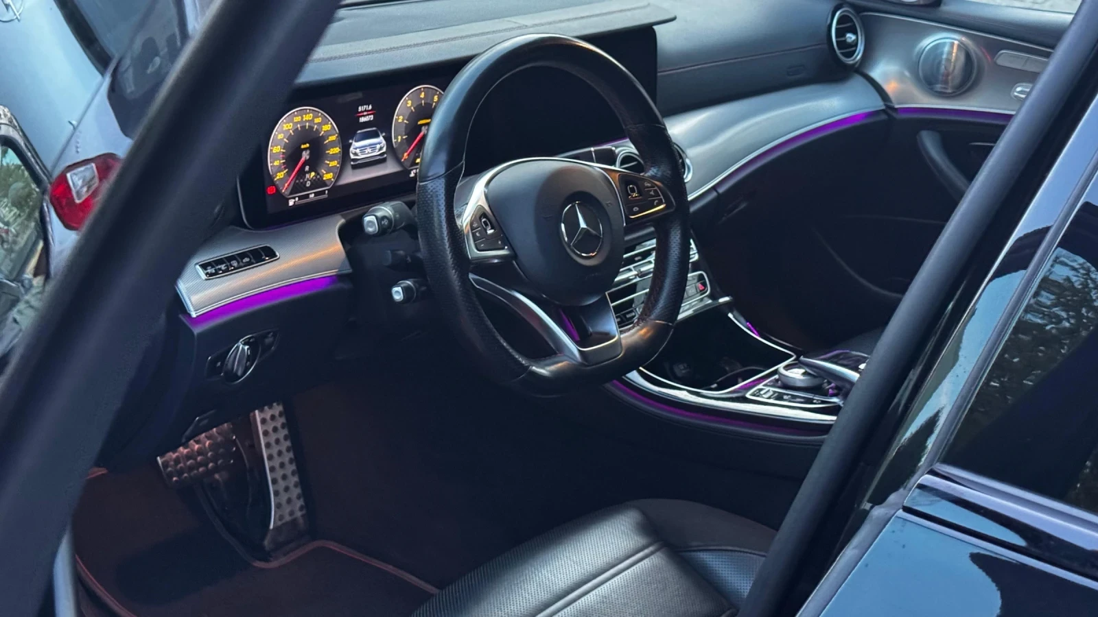 Mercedes-Benz E 43 AMG, снимка 9 - Автомобили и джипове - 55055052