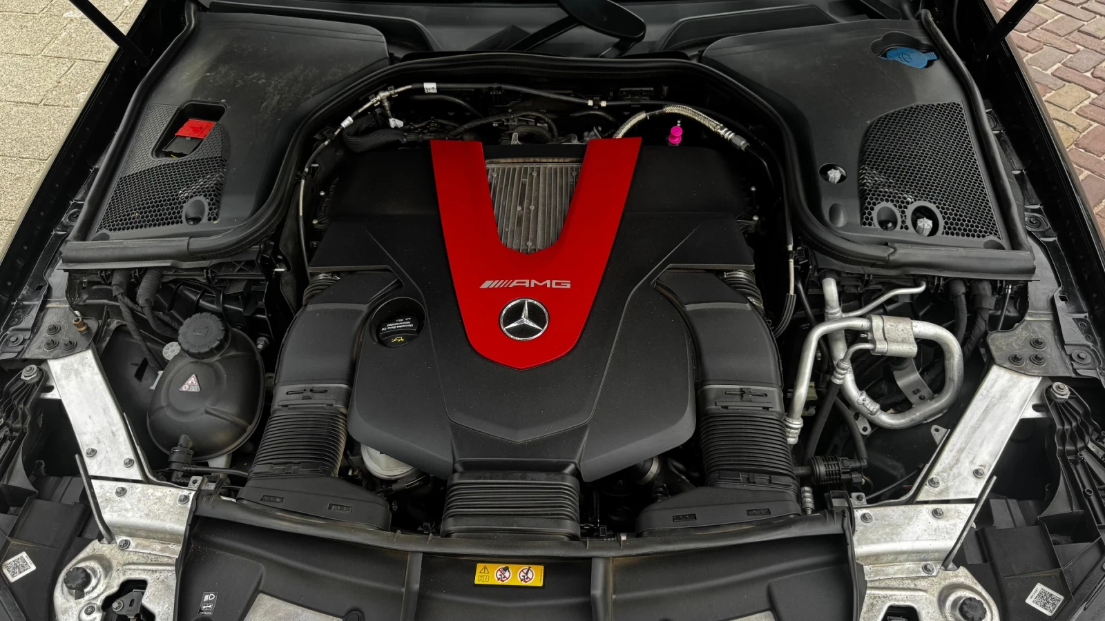 Mercedes-Benz E 43 AMG, снимка 12 - Автомобили и джипове - 55055052