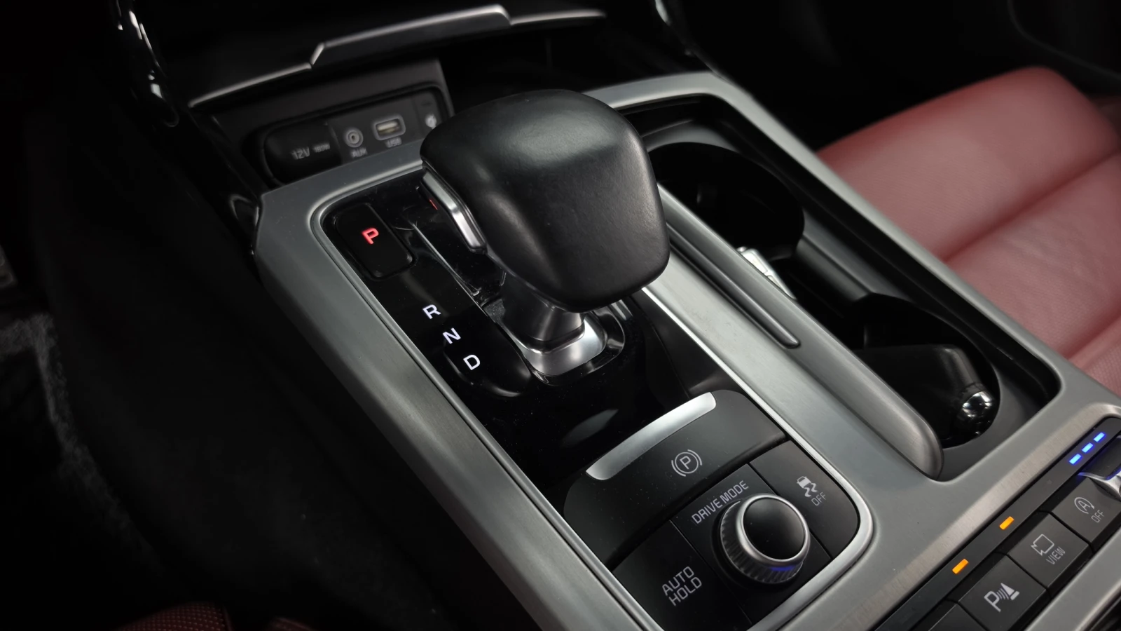 Kia Stinger 3.3 BLIND SPOT 360 HUD ������ ����* encareu.com | Mobile.bg � ����������� 9