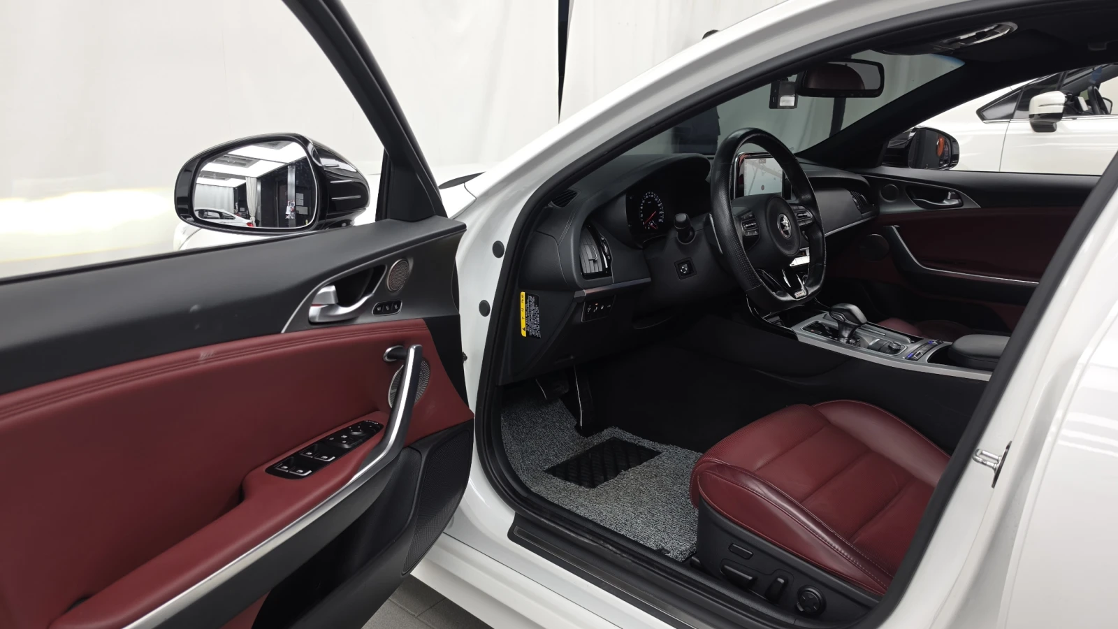 Kia Stinger 3.3 BLIND SPOT 360 HUD ������ ����* encareu.com | Mobile.bg � ����������� 10
