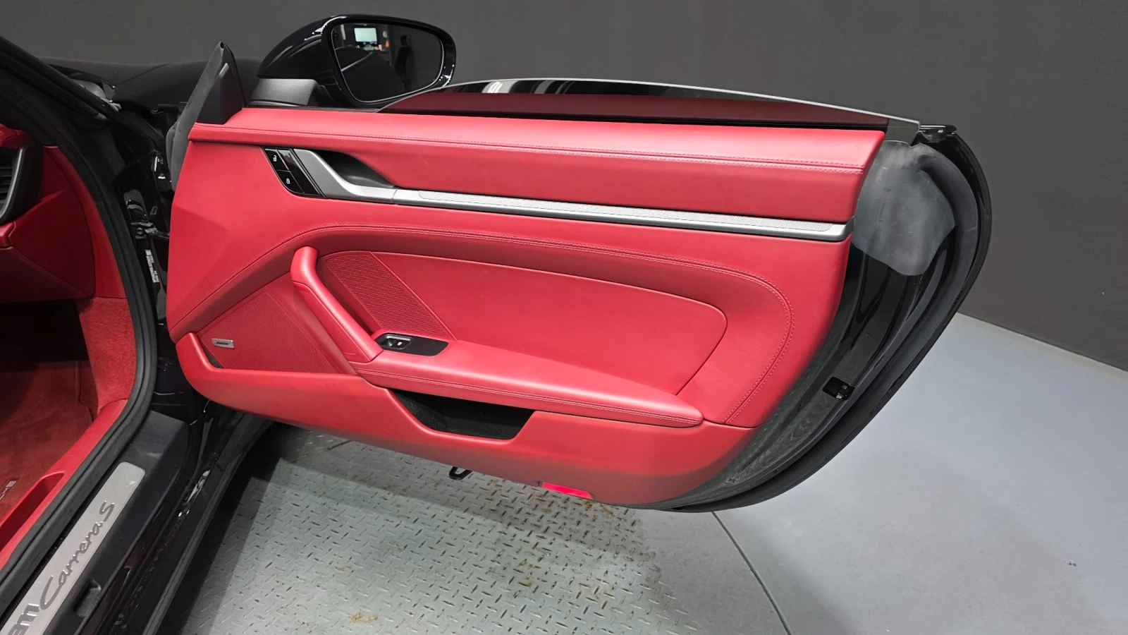 Porsche 911 Carrera S, снимка 9 - Автомобили и джипове - 55689276