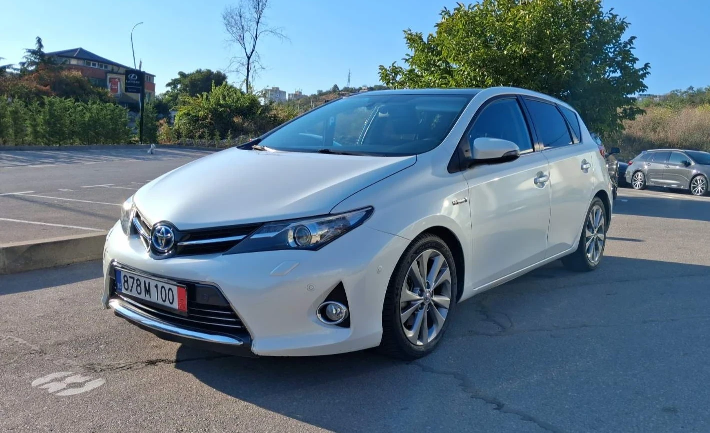 Toyota Auris 1.8 Hybrid (E-HEV) , ����� �������� �������  | Mobile.bg � ����������� 1