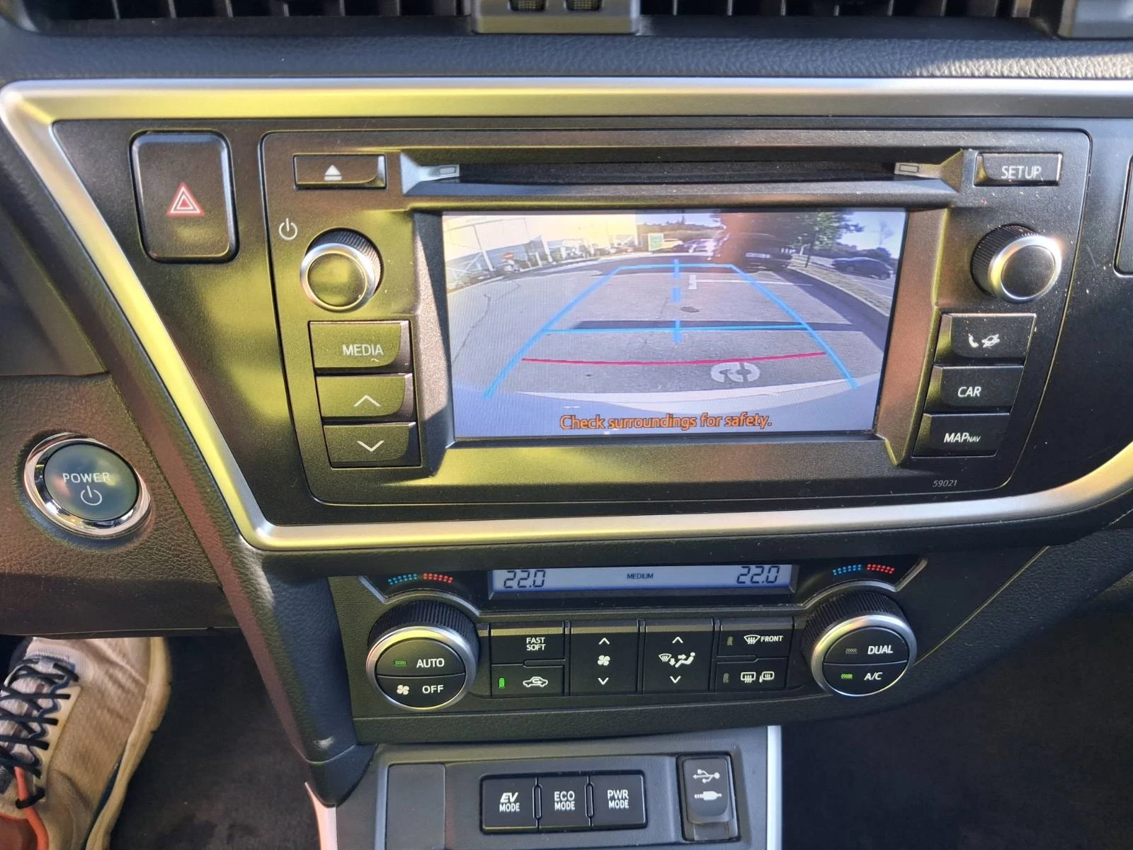 Toyota Auris 1.8 Hybrid (E-HEV) , ����� �������� �������  | Mobile.bg � ����������� 10