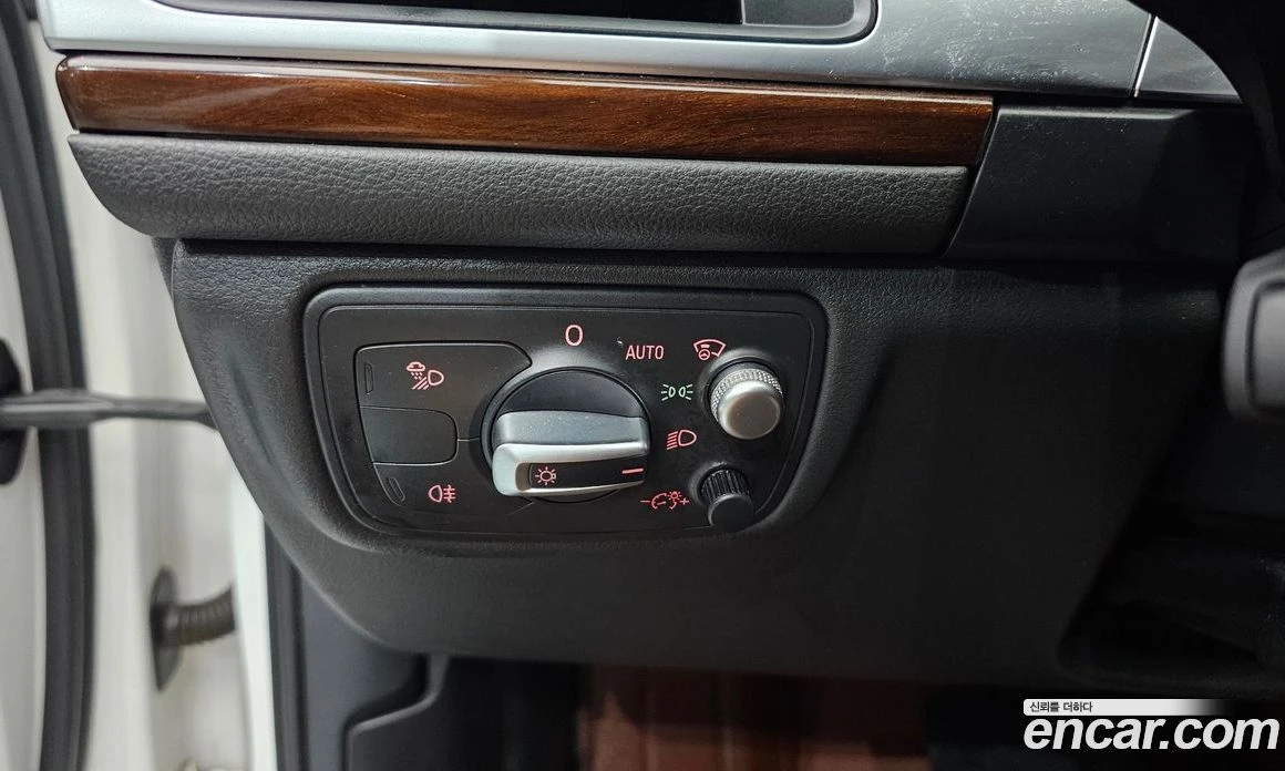 Audi A6 2.0 TDI Dynamic C7, снимка 17 - Автомобили и джипове - 56122168
