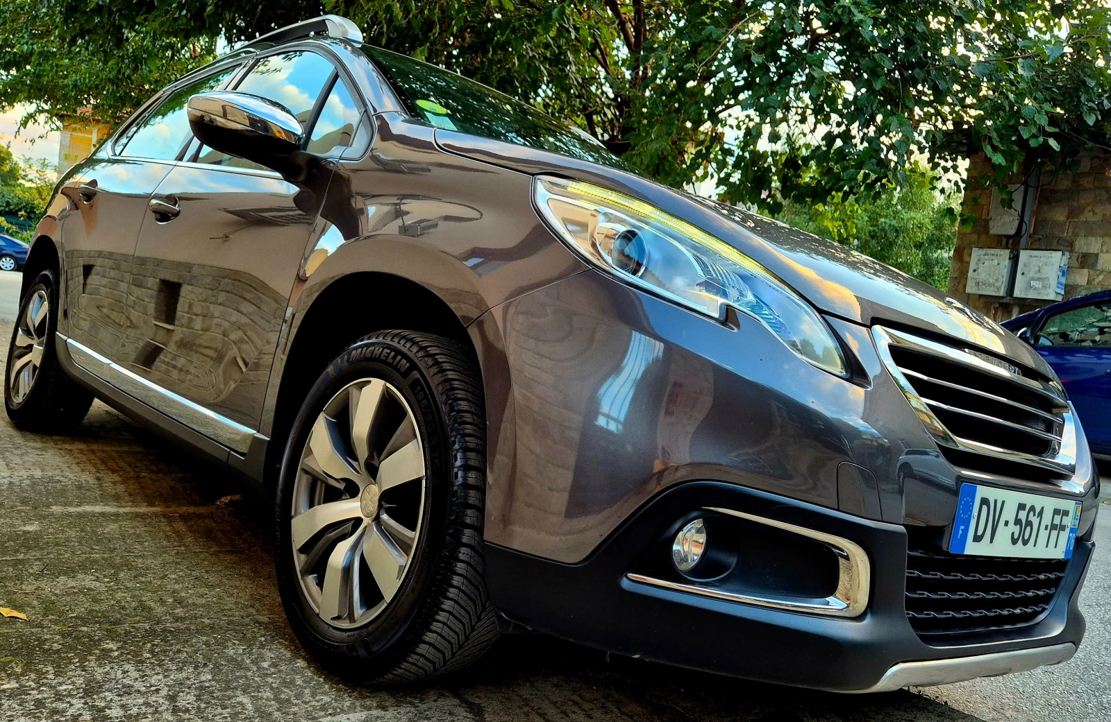 Peugeot 2008 1.6d-ALLURE-нави-нов, снимка 2 - Автомобили и джипове - 56248717