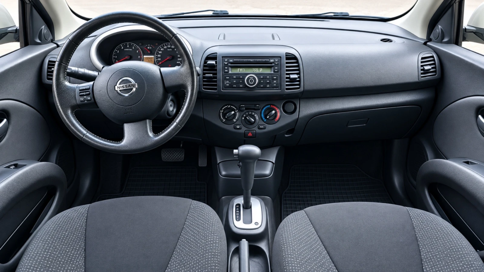 Nissan Micra 1.2 automatic, снимка 4 - Автомобили и джипове - 56336970