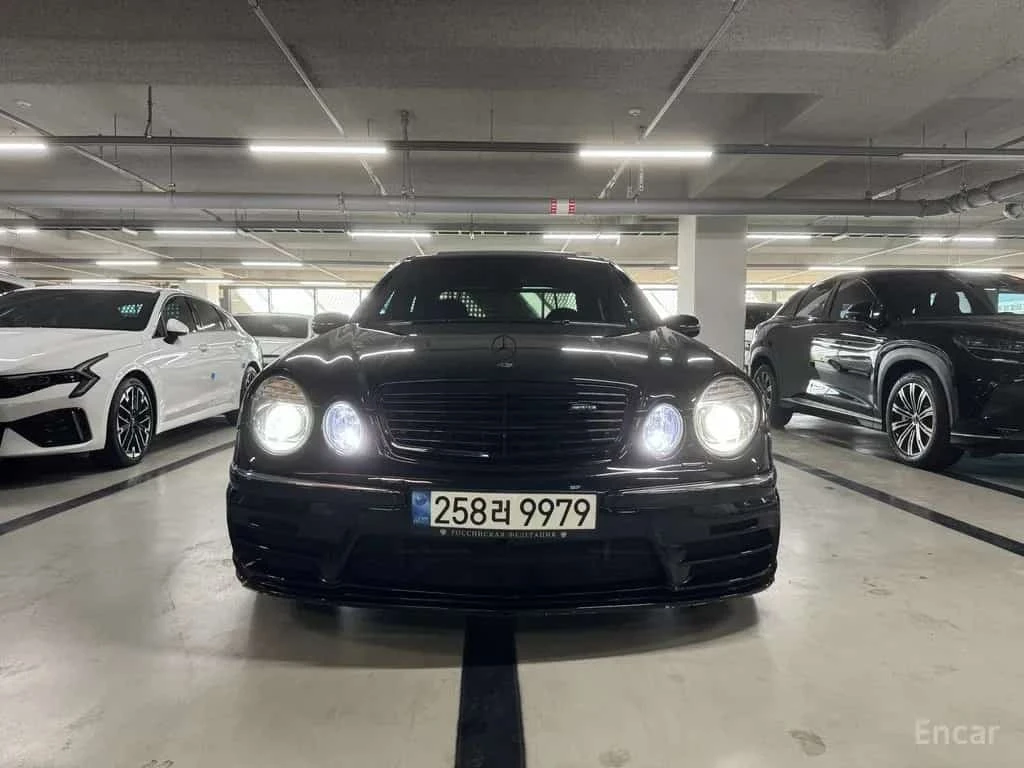 Mercedes-Benz E 55 AMG ОБДУХ * ПАНО * ХЕД ЪП * ФИКСИРАНА ЦЕНА ДО БЪЛГАРИЯ