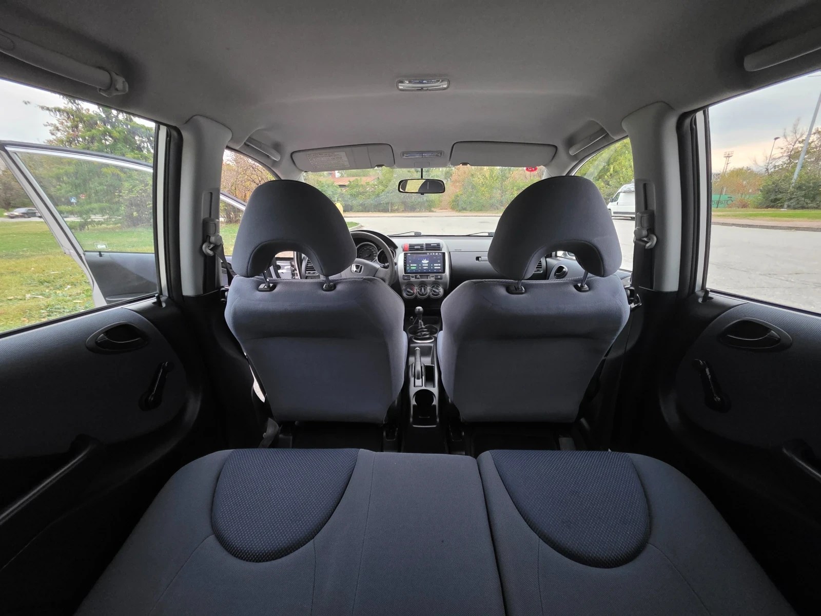 Honda Jazz, снимка 11 - Автомобили и джипове - 56686911