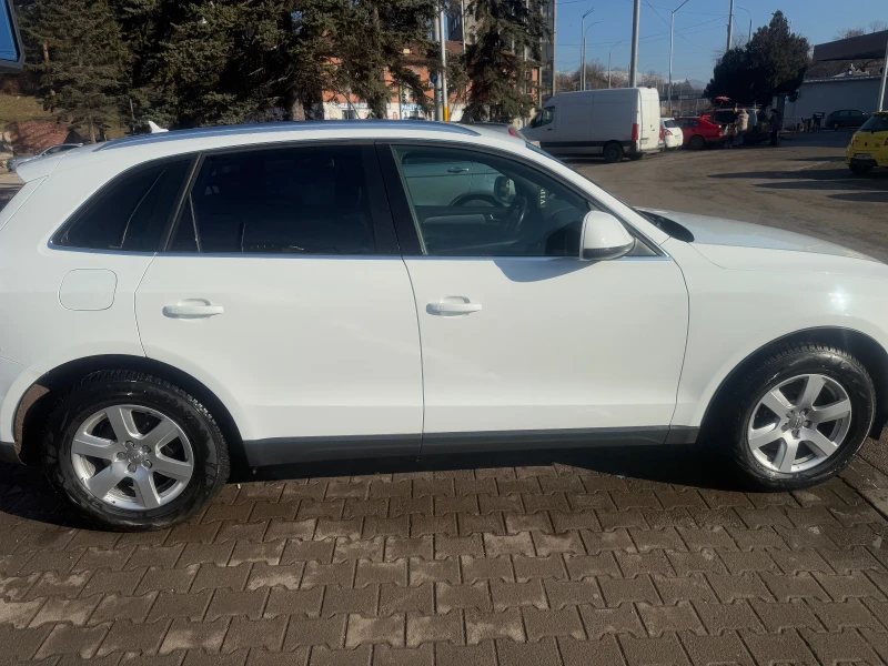 Audi Q5, снимка 3 - Автомобили и джипове - 52067284
