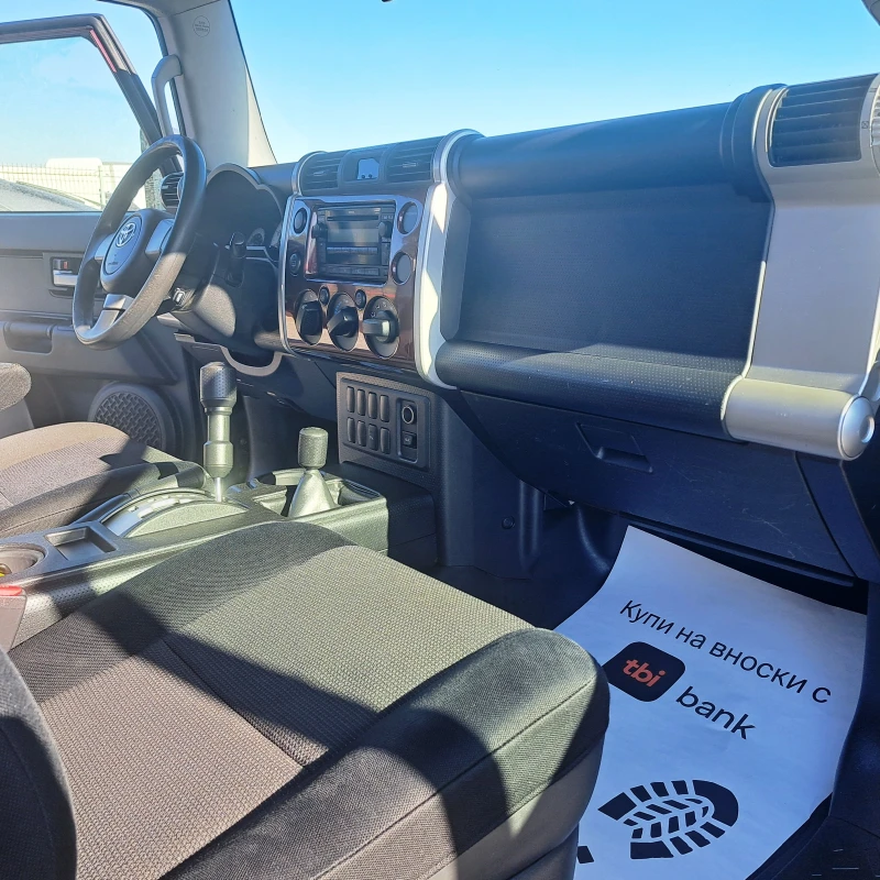 Toyota Fj cruiser 4.0 V6 24V (239 Hp)* 4X4* УНИКАТ!* , снимка 10 - Автомобили и джипове - 51806663