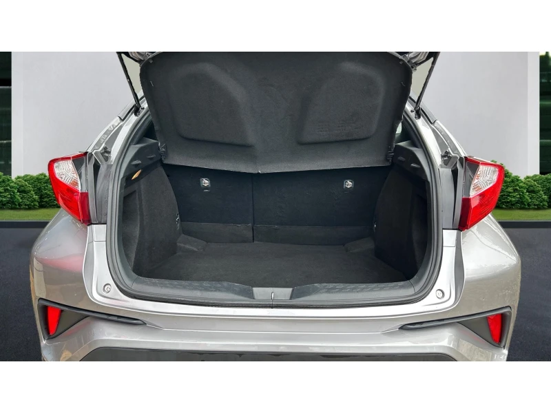 Toyota C-HR Месечна вноска от 563 лв., снимка 10 - Автомобили и джипове - 52341435