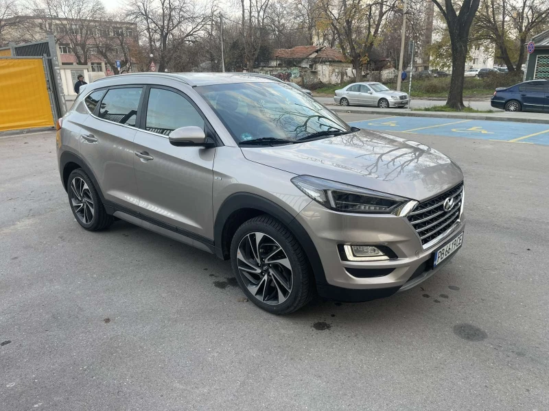Hyundai Tucson Premium 4x4 8AT Automatic 2.0 CRDi 185 кс, снимка 3 - Автомобили и джипове - 52867533