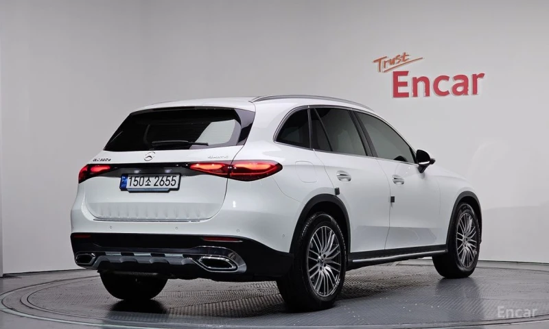 Mercedes-Benz GLC 220, снимка 2 - Автомобили и джипове - 53074453