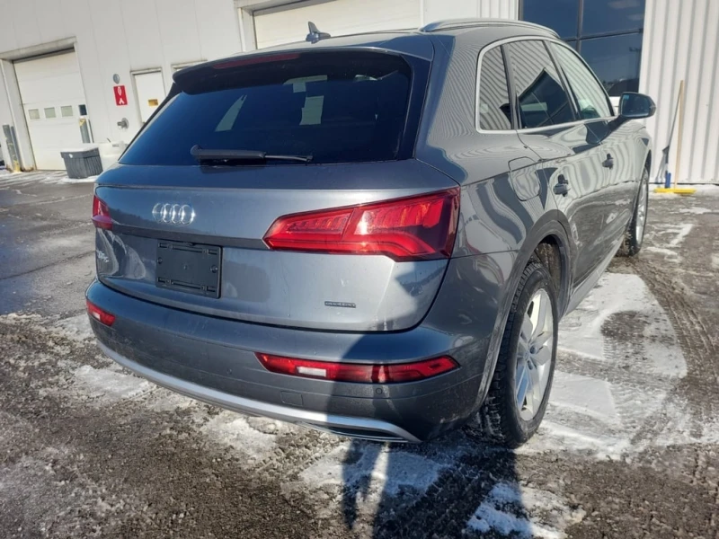 Audi Q5 * KOMFORT * CARFAX * , снимка 3 - Автомобили и джипове - 53180845
