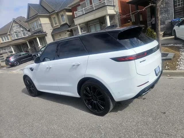 Land Rover Range Rover Sport * Dynamic SE * CARFAX * ПАНОРАМА * ДИСТРОНИК, снимка 2 - Автомобили и джипове - 54038345