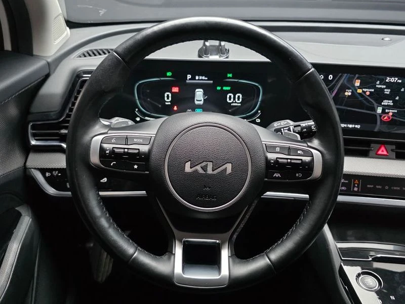 Kia Sportage 1.6 230 hp Automatic, снимка 13 - Автомобили и джипове - 55739211