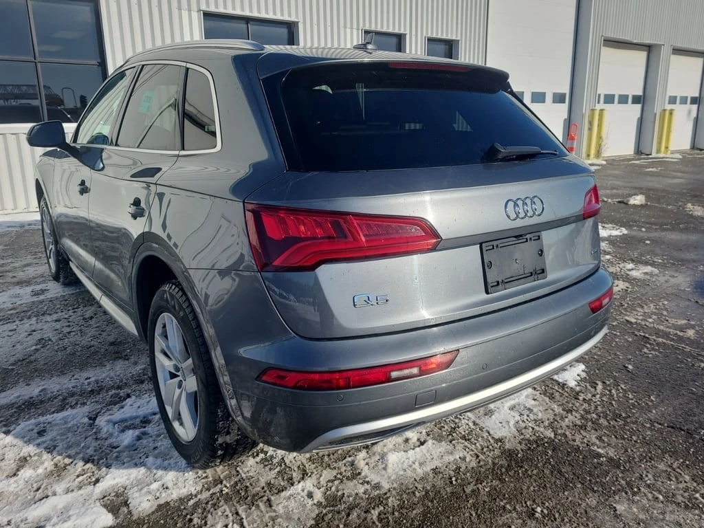 Audi Q5 * KOMFORT * CARFAX *  - изображение 4