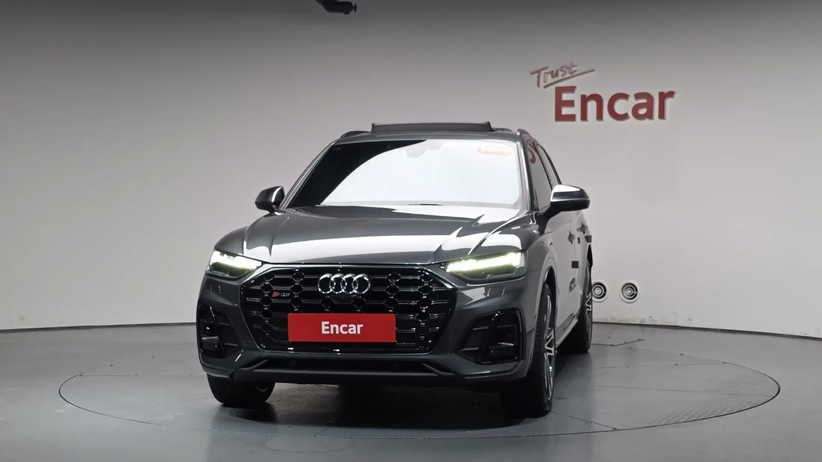 Audi SQ5 3.0 TFSI DisTronic* Panorama* Cam360* 