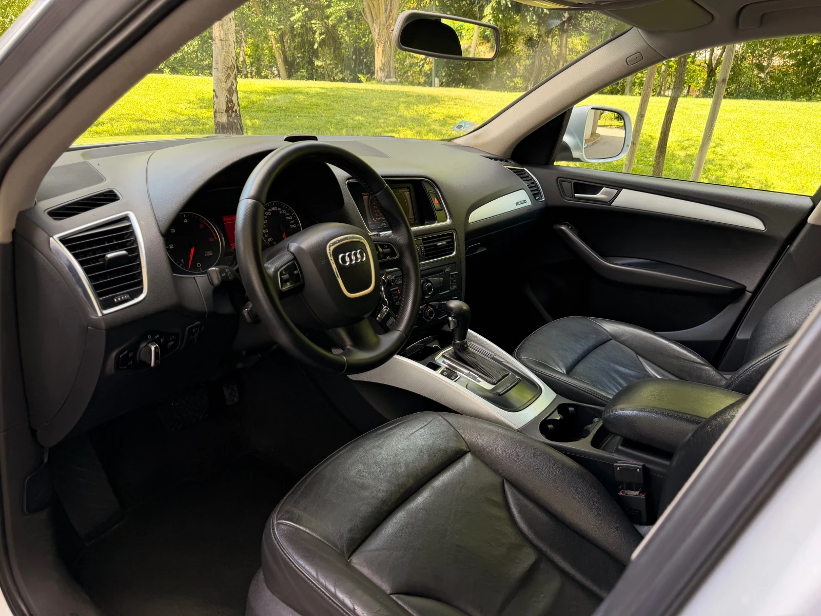 Audi Q5 3.0TDI / QUATTRO , снимка 9 - Автомобили и джипове - 55220446
