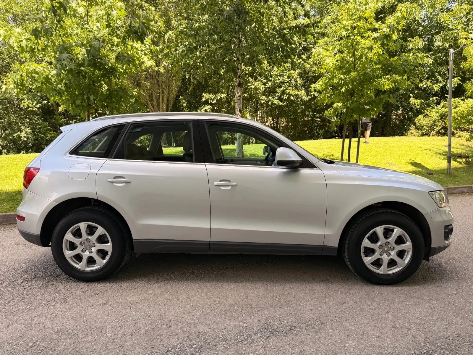 Audi Q5 3.0TDI / QUATTRO , снимка 8 - Автомобили и джипове - 55220446