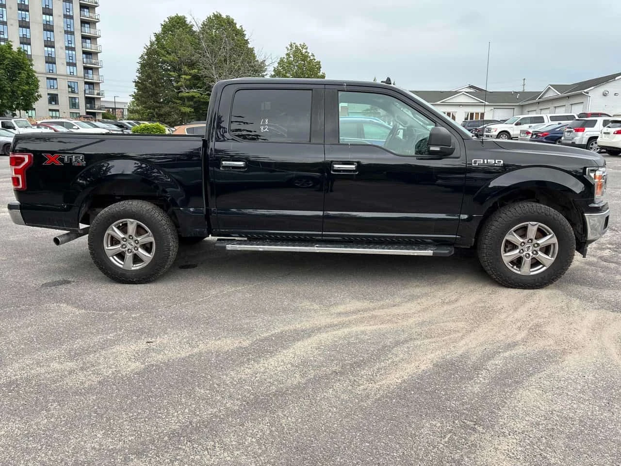 Ford F150 * 4WD SuperCrew 5.5' Box * CARFAX * ЦЕНА ДО БГ, снимка 3 - Автомобили и джипове - 55328112