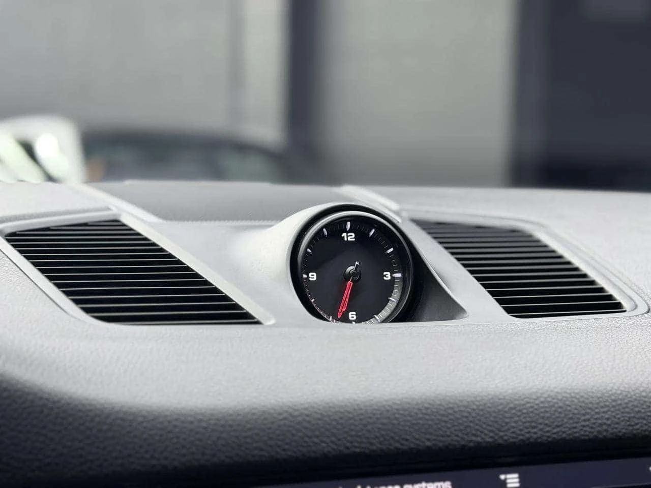 Porsche Cayenne SPORT CHRONO| NAV| BACKUP| BSM| BOSE SOUND| PANO| , снимка 17 - Автомобили и джипове - 55663669