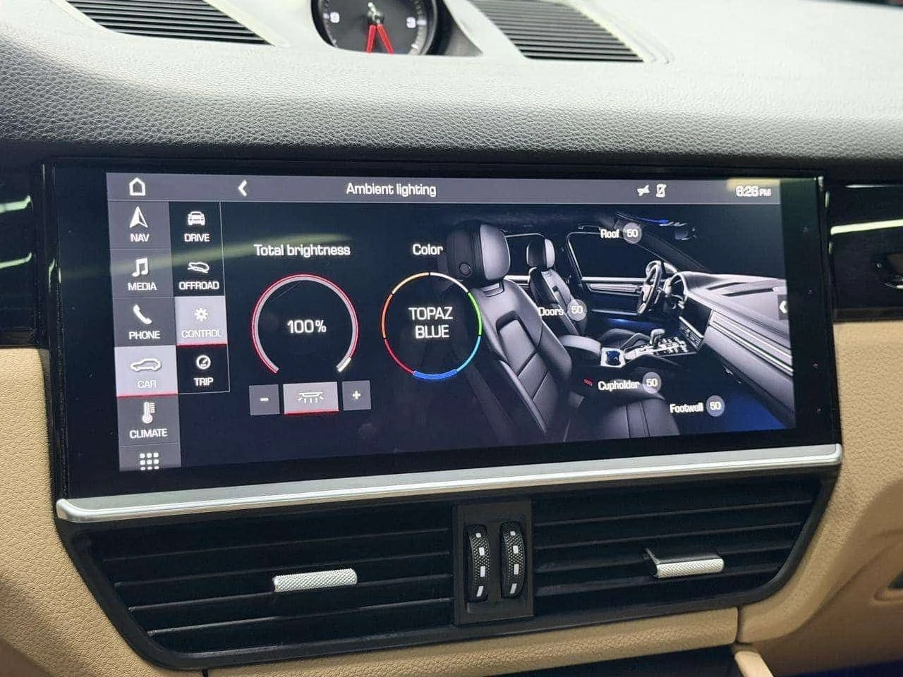 Porsche Cayenne SPORT CHRONO| NAV| BACKUP| BSM| BOSE SOUND| PANO| , снимка 15 - Автомобили и джипове - 55663669