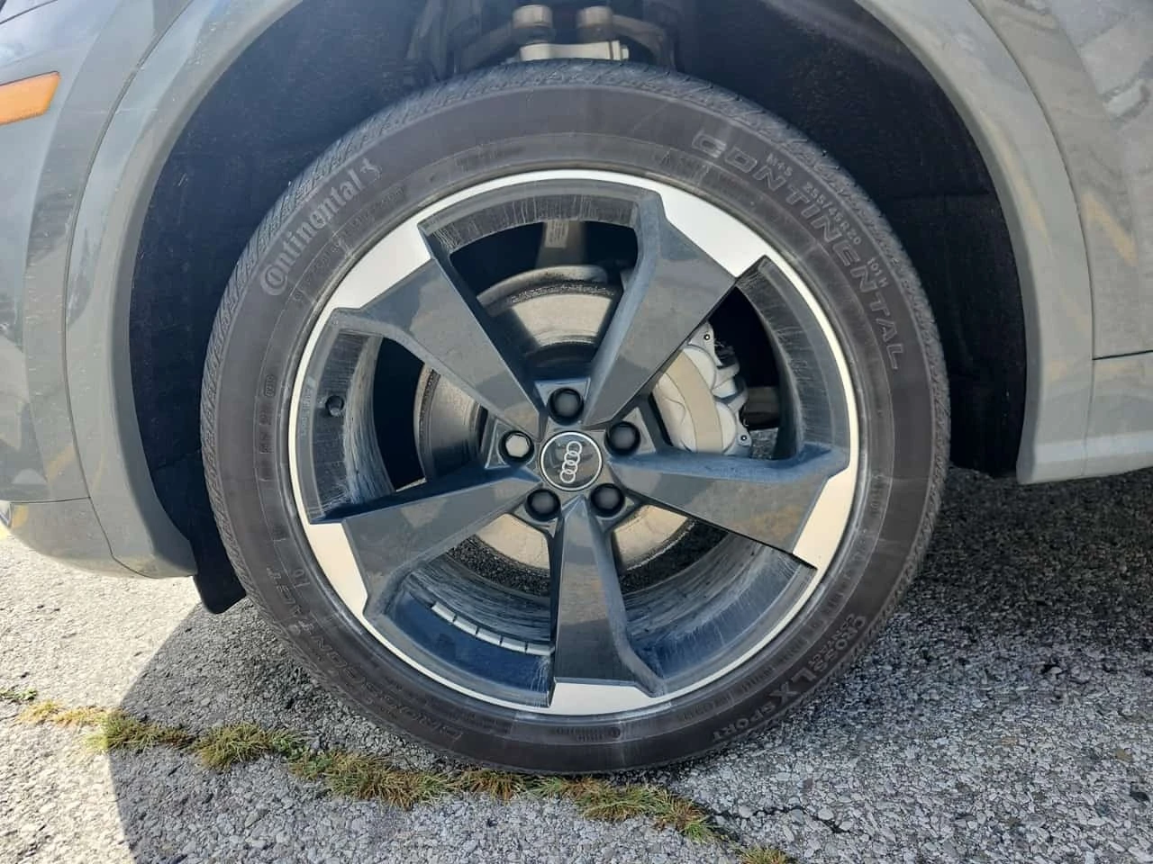 Audi Q5 45 Tfsi Technik/CARFAX/ДИСТРОНИК/НАРДО/+ ГУМИ, снимка 4 - Автомобили и джипове - 55798808