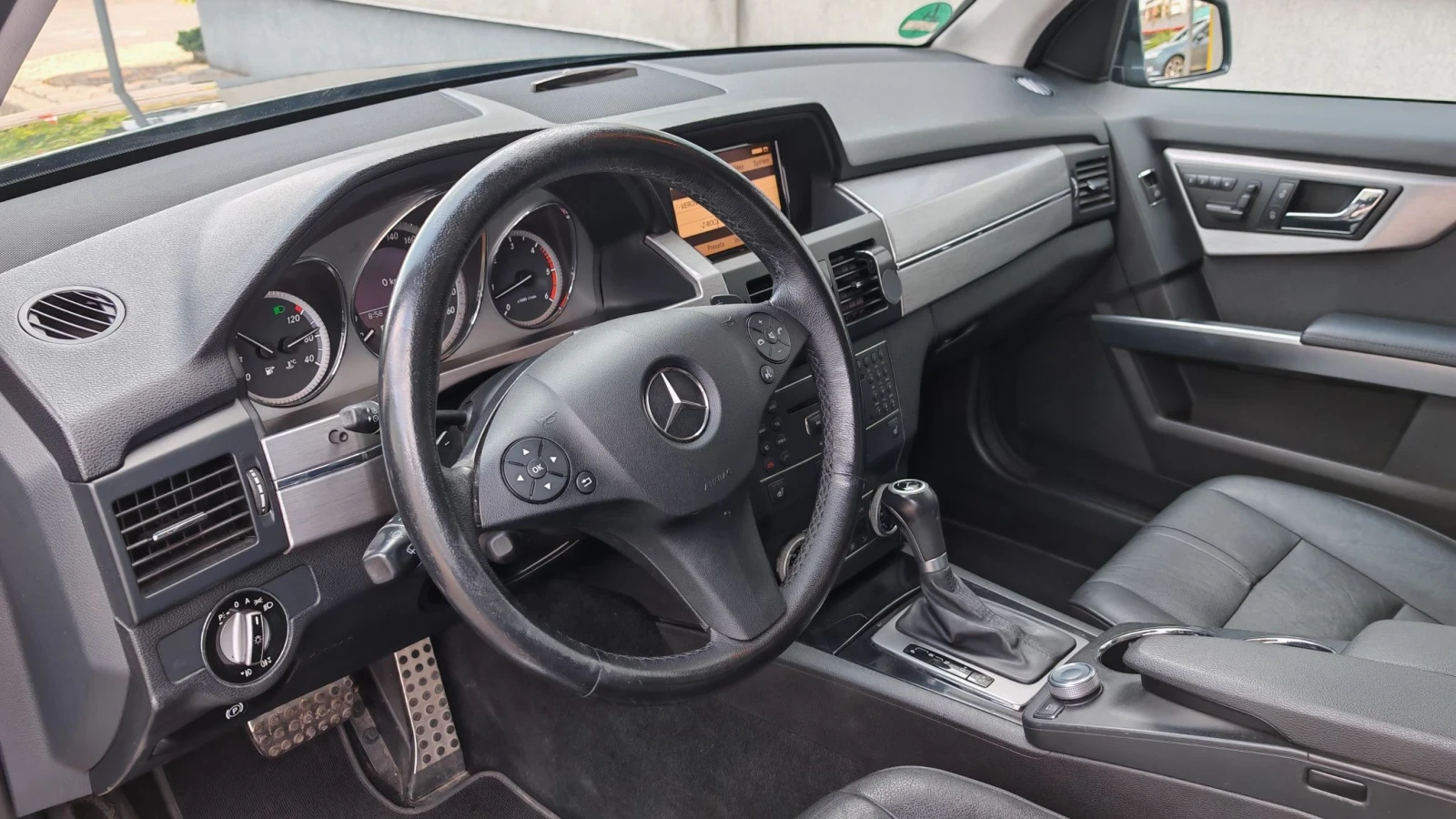 Mercedes-Benz GLK 350CDI-225k.ТОП СЪСТОЯНИЕ НАПЪЛНО ОБСЛУЖЕН , снимка 14 - Автомобили и джипове - 55809202