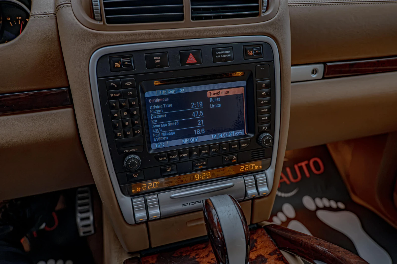 Porsche Cayenne S/V8/Bose/Подгрев/Шибедах/BiXenon, снимка 12 - Автомобили и джипове - 56304564