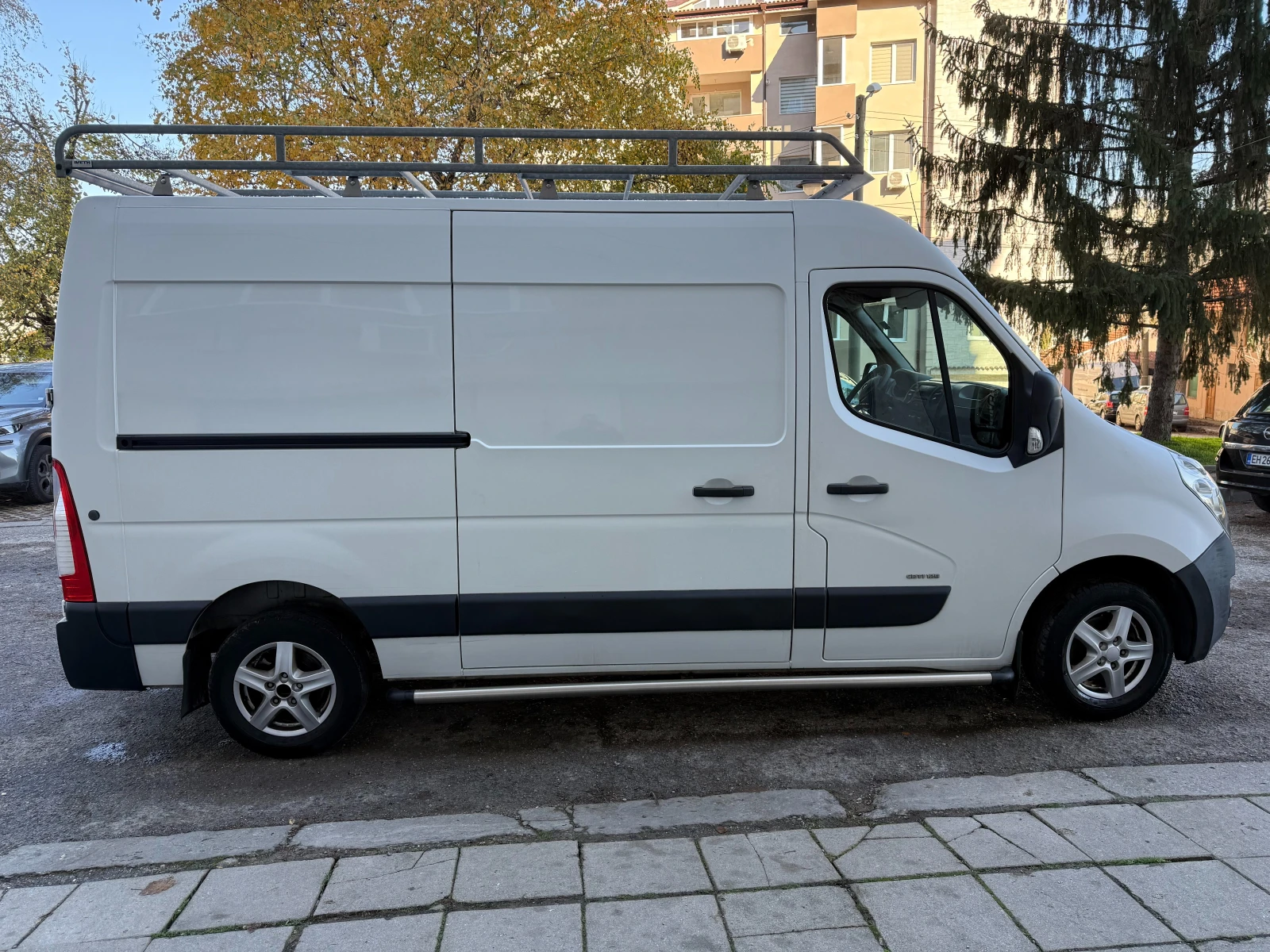 Opel Movano 2.3CDTI 125кс - изображение 7
