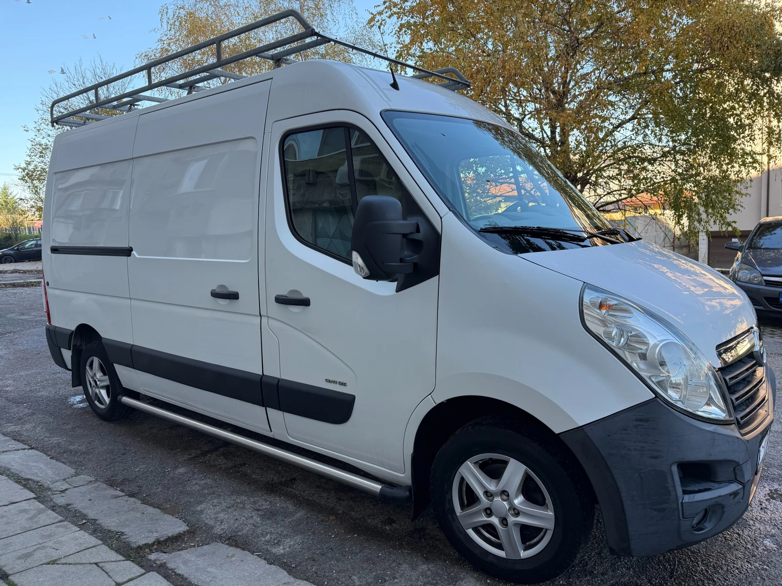 Opel Movano 2.3CDTI 125кс - изображение 2