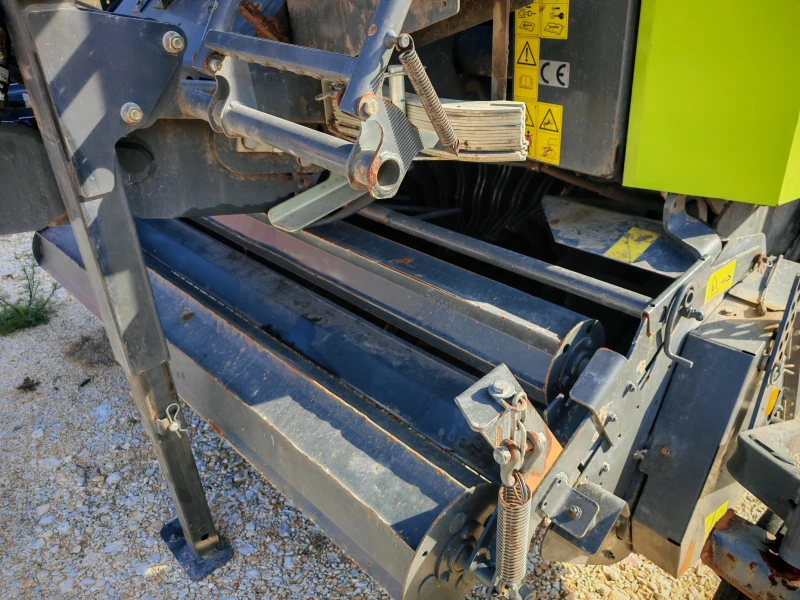 Балировачка Claas ROLLANT 375 UNIWRAP лизинг с първоначална внос 20%, снимка 3 - Селскостопанска техника - 50168921