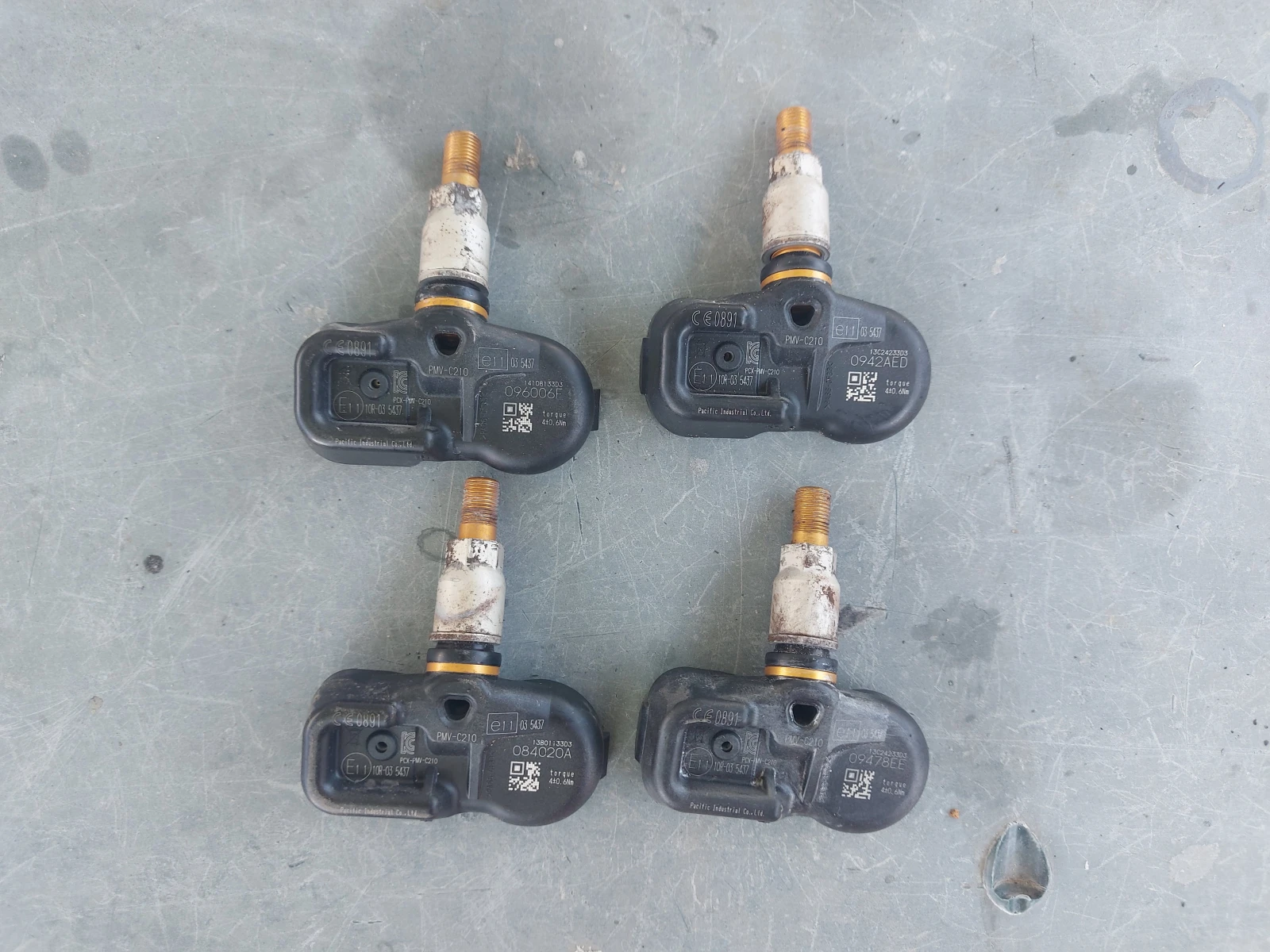     Toyota Auris  | Mobile.bg   1