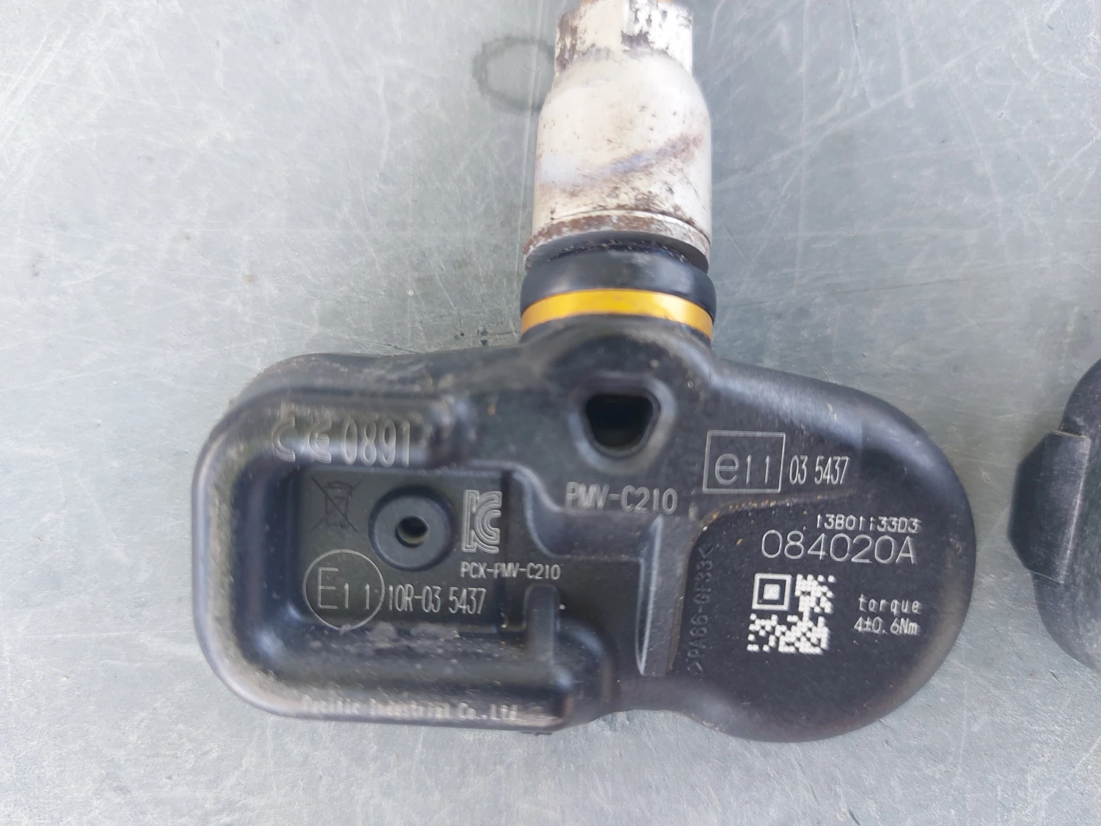     Toyota Auris  | Mobile.bg   4