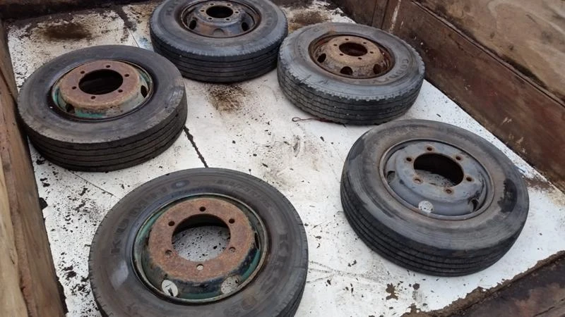    215/75R17  Man-vw | Mobile.bg   1