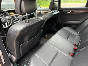 Mercedes-Benz C 300 C300 4MATIK, снимка 13