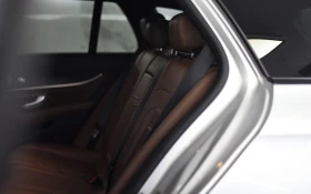 Mercedes-Benz E 53 AMG 4Matic+ , снимка 9