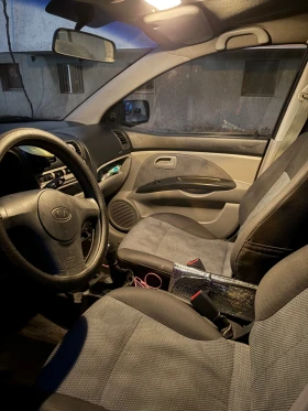 Kia Picanto Газ - 1800 € / 3520.49 лв. - 13996884 7