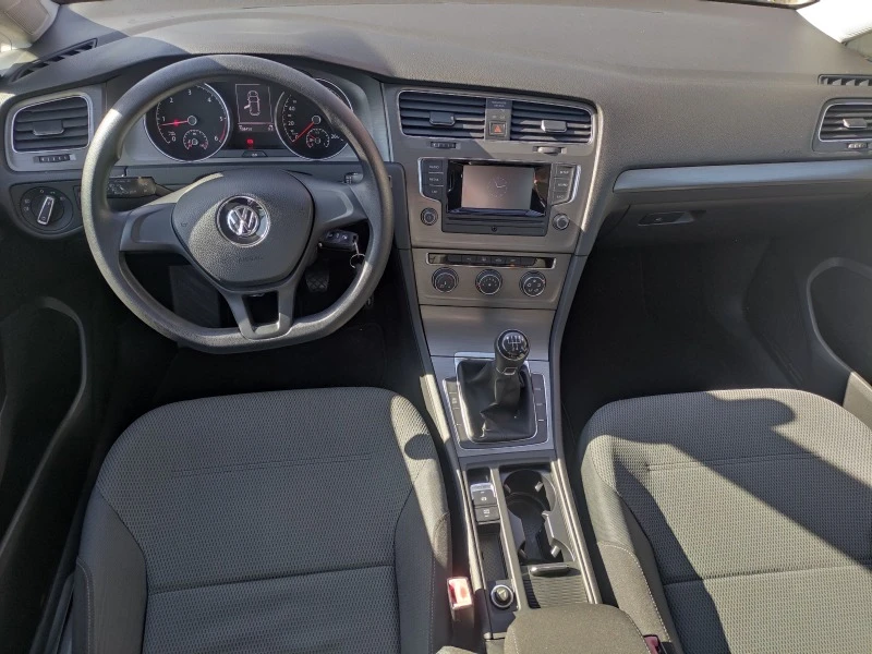 VW Golf 1.6TDI 110k.c Euro5B, снимка 15 - Автомобили и джипове - 42133945